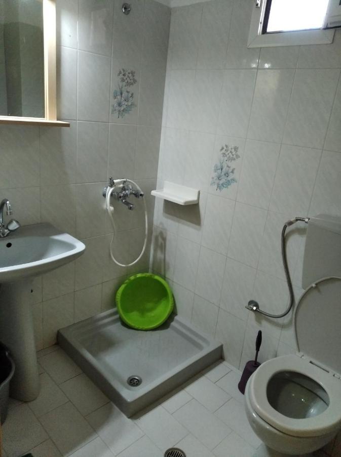 Vrasná Poseidon Rooms מראה חיצוני תמונה